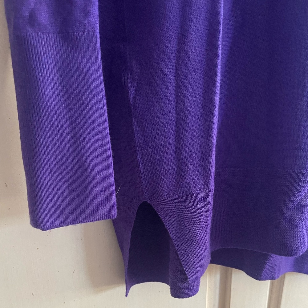 J. Crew Women’s Purple Turtleneck Sweater 100% Merino Wool Size XS - Picture 3 of 7